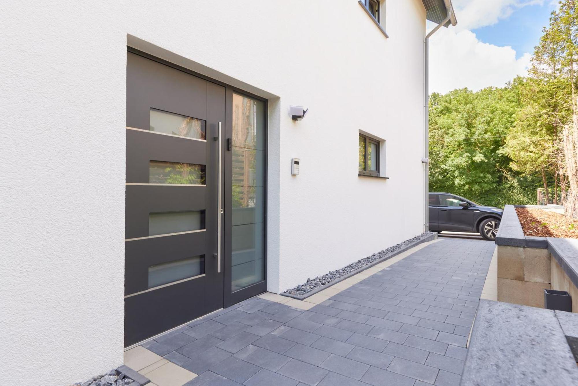 Homeme 2 I Zentral I Netflix I Kueche I Parkplatz I Kliniknah Apartment *